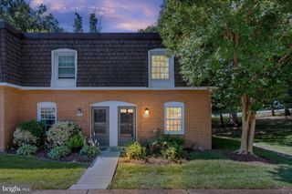 8123 KINGSWAY CT #268, Springfield, VA 22152