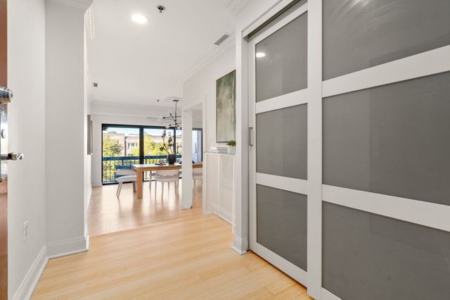 1265 Beacon St 505, Brookline, MA 02446