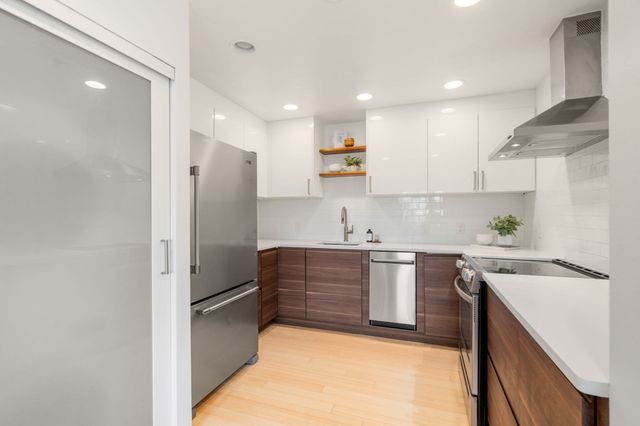 1265 Beacon St 505, Brookline, MA 02446