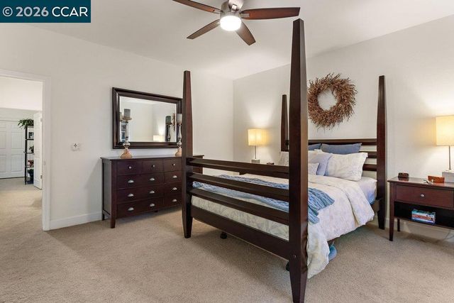 240 Explorer Way, Martinez, CA 94553