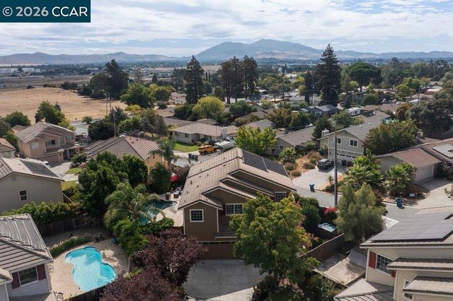 240 Explorer Way, Martinez, CA 94553