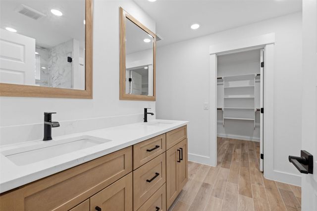 113 Mokulua LN, Bastrop, TX 78602