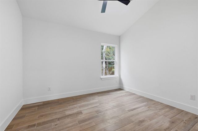 113 Mokulua LN, Bastrop, TX 78602