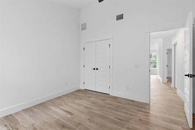 113 Mokulua LN, Bastrop, TX 78602
