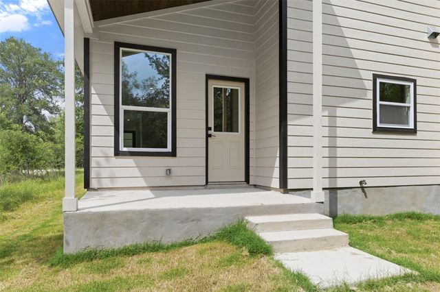 113 Mokulua LN, Bastrop, TX 78602