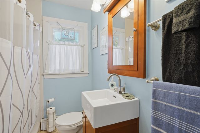 26 Sunset Drive, Barrington, RI 02806