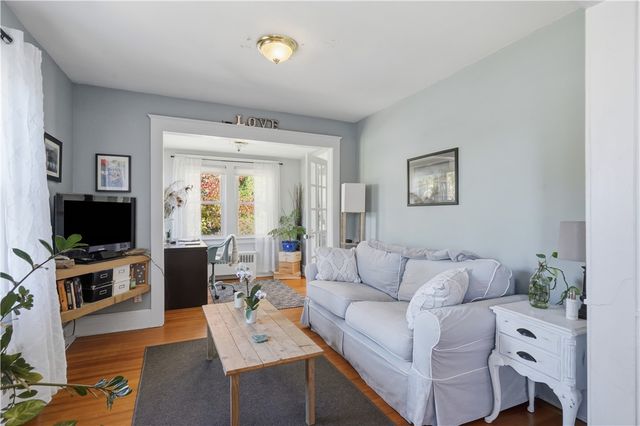 26 Sunset Drive, Barrington, RI 02806