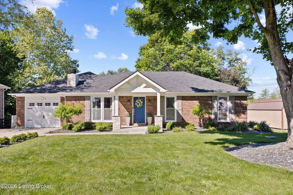 1220 Nightingale Ln, Goshen, KY 40026