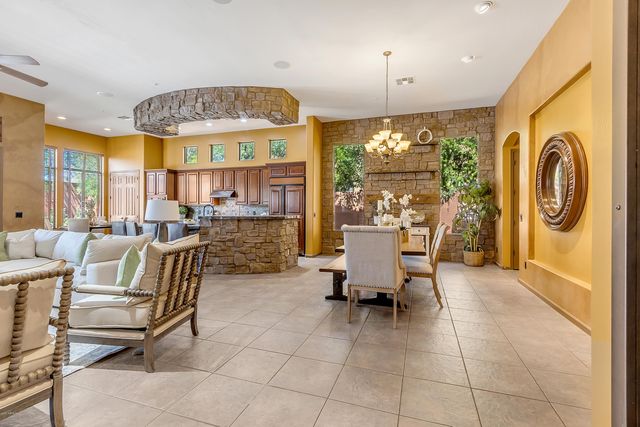 8024 E WINDWOOD Lane, Scottsdale, AZ 85255