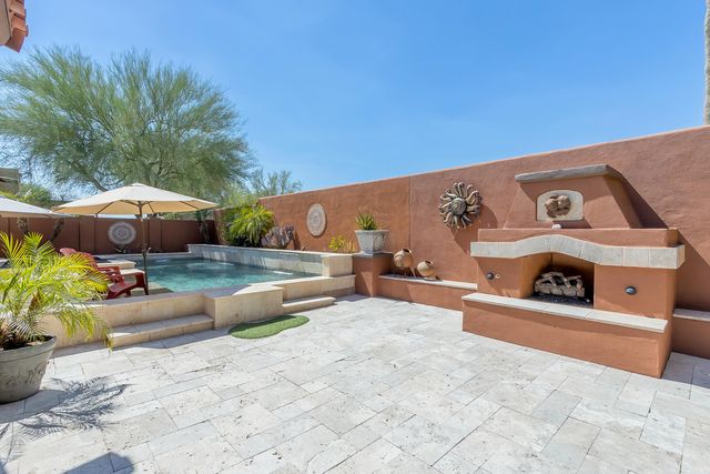 8024 E WINDWOOD Lane, Scottsdale, AZ 85255