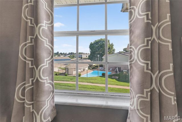 2664 Falcons Way 56, St Charles, MO 63303