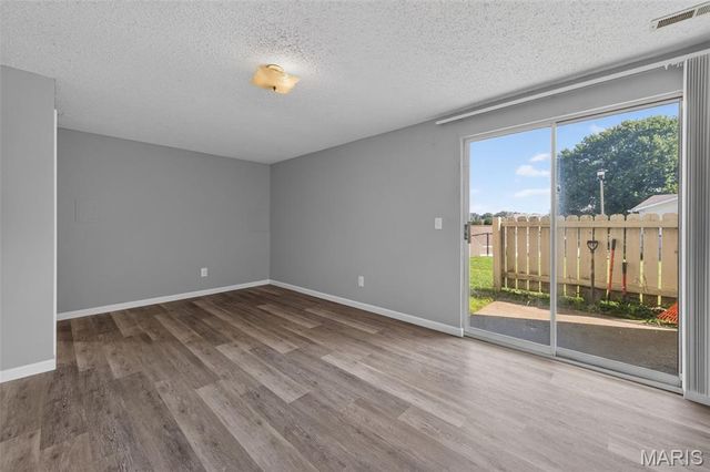 2664 Falcons Way 56, St Charles, MO 63303