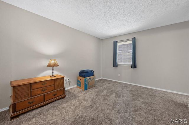 2664 Falcons Way 56, St Charles, MO 63303