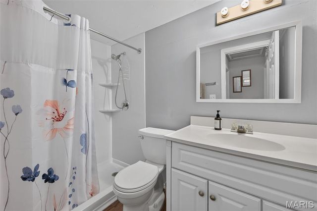 2664 Falcons Way 56, St Charles, MO 63303