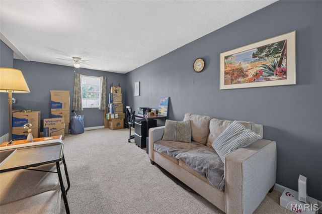 2664 Falcons Way 56, St Charles, MO 63303