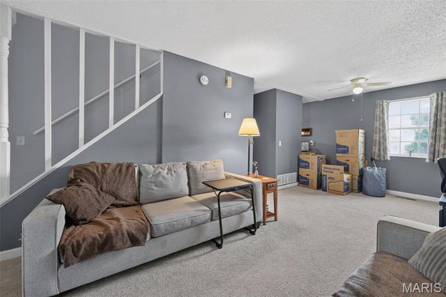 2664 Falcons Way 56, St Charles, MO 63303