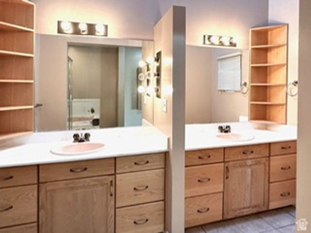 2124 S RIDGEWOOD WAY, Bountiful, UT 84010