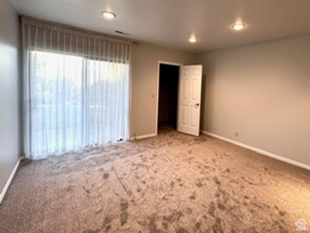 2124 S RIDGEWOOD WAY, Bountiful, UT 84010