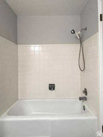 2124 S RIDGEWOOD WAY, Bountiful, UT 84010