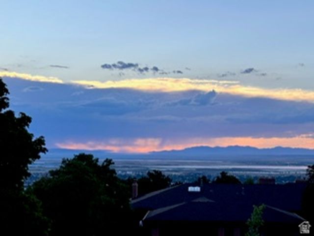 2124 S RIDGEWOOD WAY, Bountiful, UT 84010