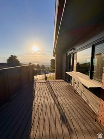 2124 S RIDGEWOOD WAY, Bountiful, UT 84010