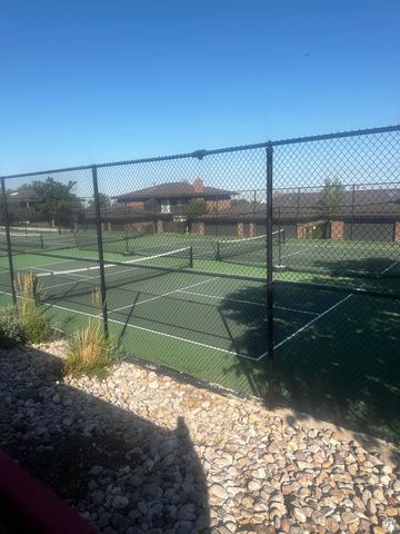2124 S RIDGEWOOD WAY, Bountiful, UT 84010
