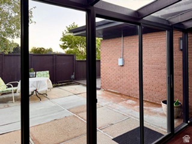 2124 S RIDGEWOOD WAY, Bountiful, UT 84010