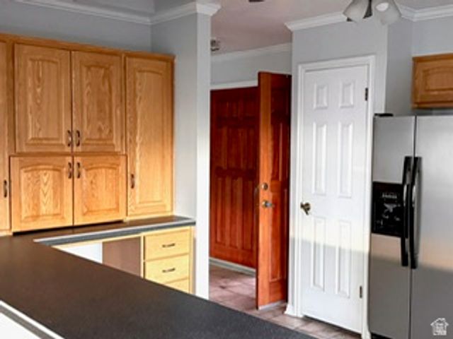2124 S RIDGEWOOD WAY, Bountiful, UT 84010
