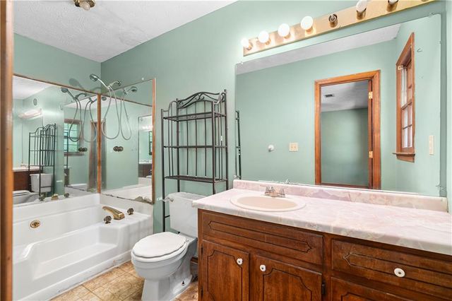 1745 Oak Ridge Way, Lawrenceville, GA 30044