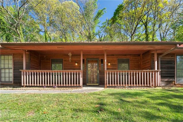 1745 Oak Ridge Way, Lawrenceville, GA 30044