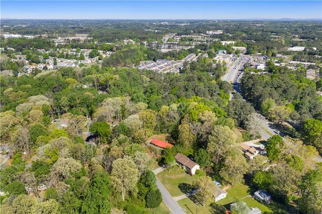 1745 Oak Ridge Way, Lawrenceville, GA 30044