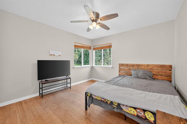 701 Saint Lawrence River Road, Montgomery, TX 77316