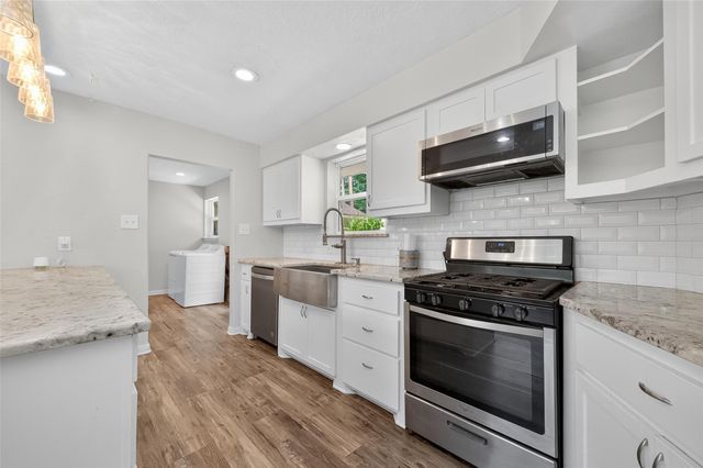 701 Saint Lawrence River Road, Montgomery, TX 77316