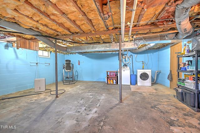 4091 Highway 126, Blountville, TN 37617