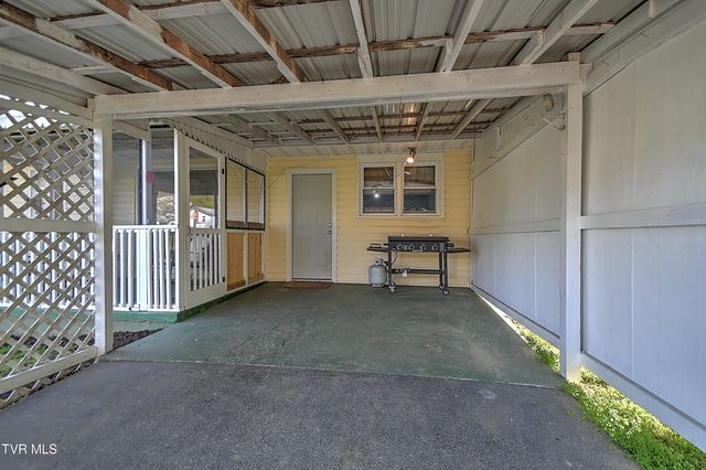 4091 Highway 126, Blountville, TN 37617