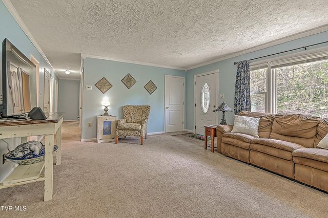 4091 Highway 126, Blountville, TN 37617