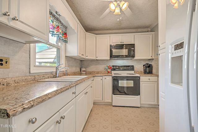 4091 Highway 126, Blountville, TN 37617