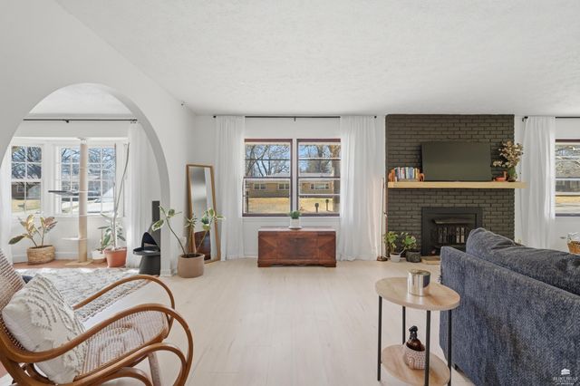 1732 Kenmar Drive, Manhattan, KS 66502