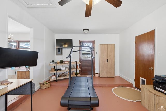 1732 Kenmar Drive, Manhattan, KS 66502