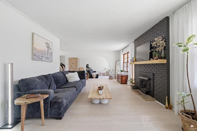 1732 Kenmar Drive, Manhattan, KS 66502