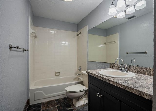 8 HUNTLEY COURT 8, Haines City, FL 33844