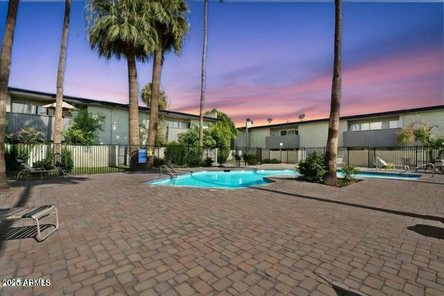 6767 N 7TH Street 123, Phoenix, AZ 85014