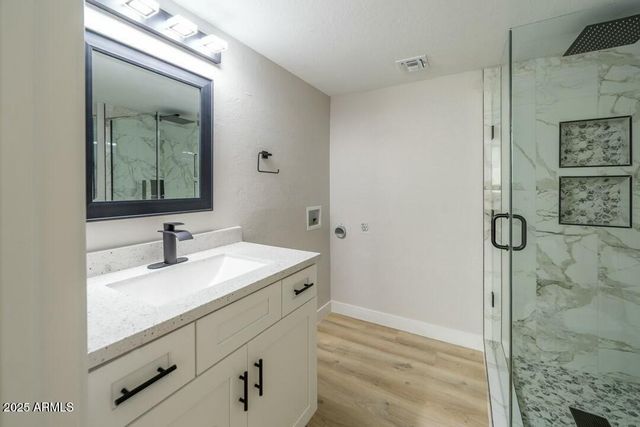 6767 N 7TH Street 123, Phoenix, AZ 85014