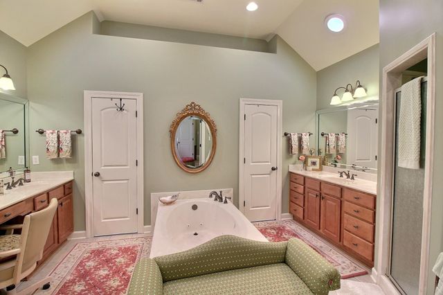 55 CEDAR HILL CV, Somerville, TN 38068