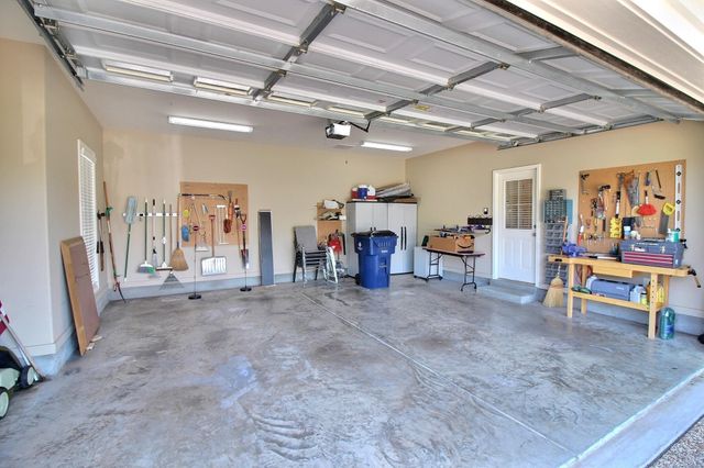 55 CEDAR HILL CV, Somerville, TN 38068