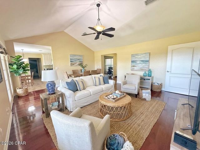 4629 Hillcrest Drive, Marianna, FL 32446