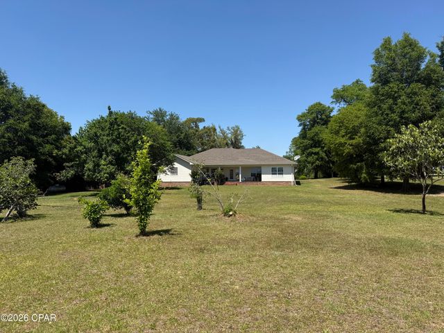 4629 Hillcrest Drive, Marianna, FL 32446