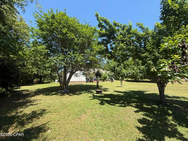 4629 Hillcrest Drive, Marianna, FL 32446