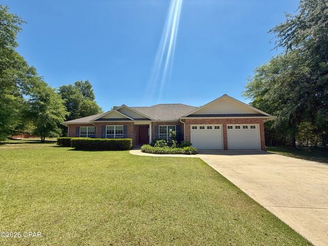 4629 Hillcrest Drive, Marianna, FL 32446