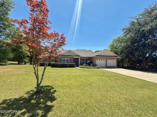 4629 Hillcrest Drive, Marianna, FL 32446